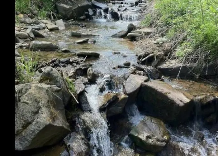 Сasa de vacaciones Drevenica Sambron